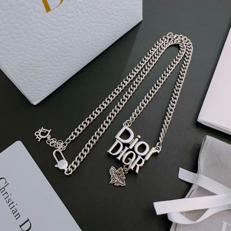 Dior Necklace 05lyr414